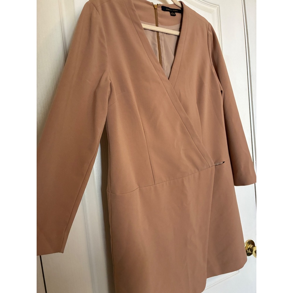 Cynthia Steffe Faux Wrap Dress Women Size 8 Tan Long Sleeve Office Old Money - Picture 2 of 10